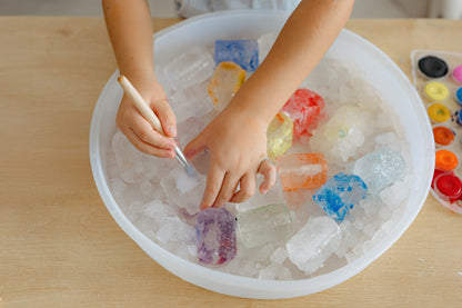 Play Tray - Sensorikschale für Babys und Kleinkinder