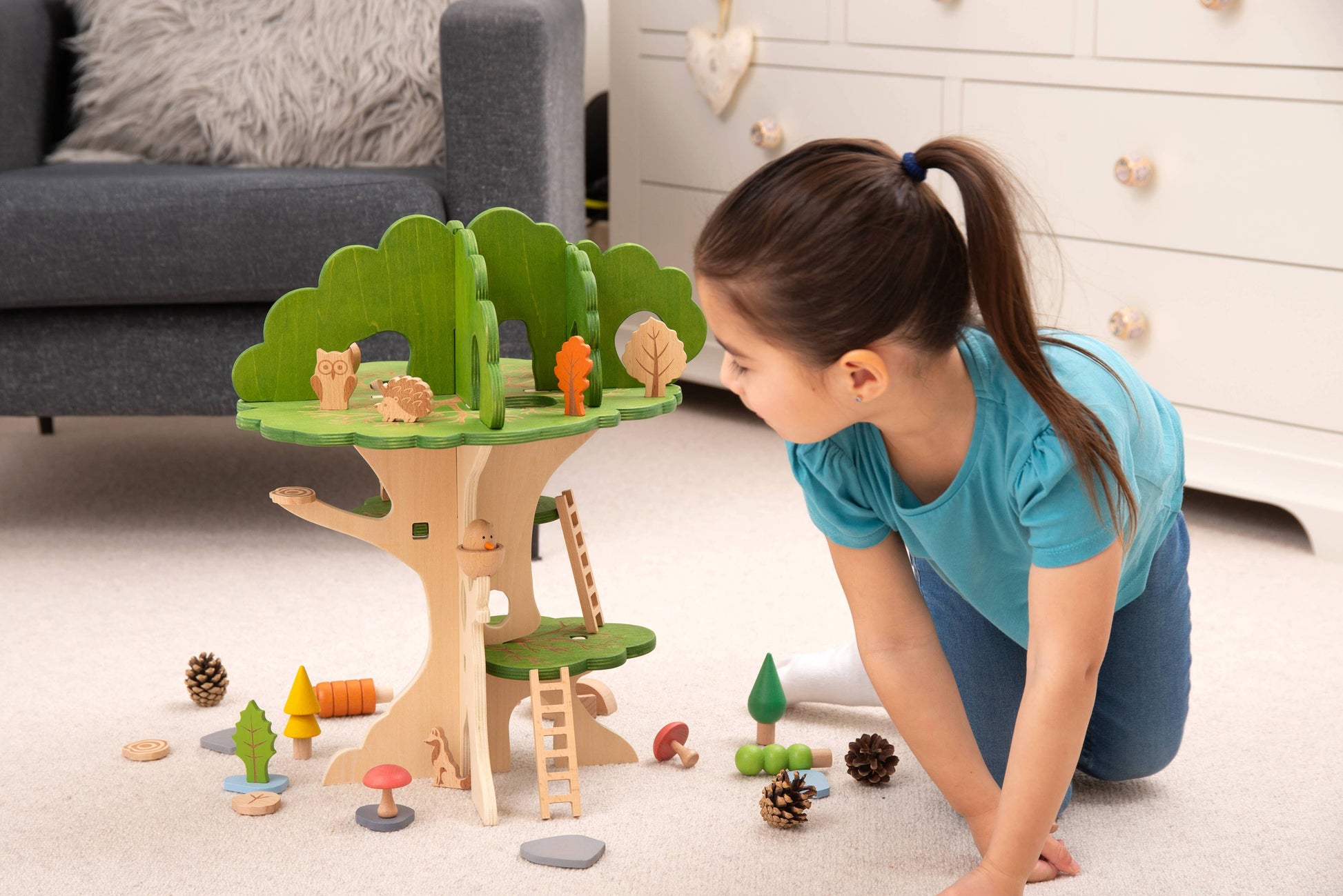 Woodland Trail Baumhaus – Holzspielzeug zur Förderung der Fantasie - A-Kids
